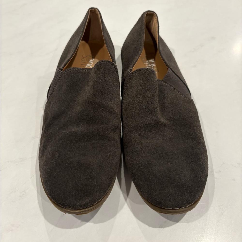 Women’s Size 8 Grey Suede Loafers